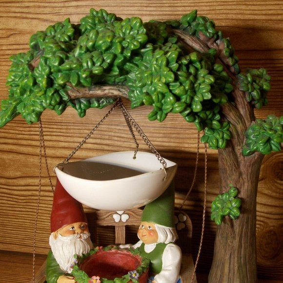 Yankee Candle Gnome  " Hang Gnome " Tea Light Hold - Picture 3 of 10